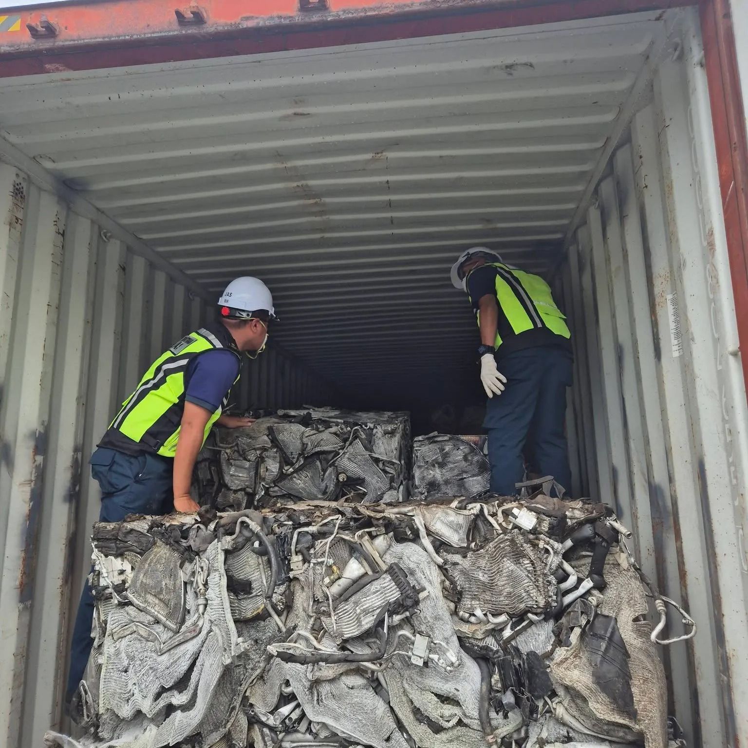 150 kontena e-waste haram akan dihantar pulang Mei ini