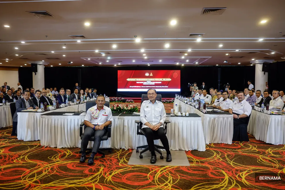 PM attends Petaling District development meeting