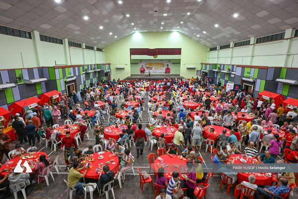 Lebih 6,000 meriahkan rumah terbuka DUN Pandan Indah