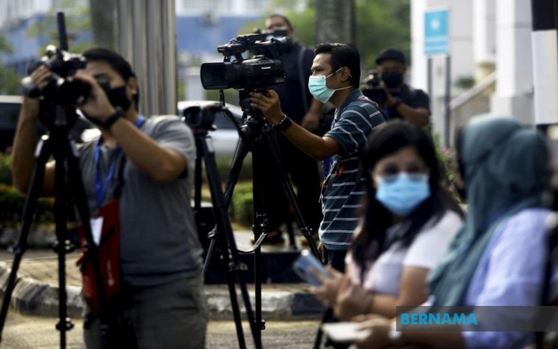 跑新闻每月200公升汽油不够用  媒体人盼政府增加配额