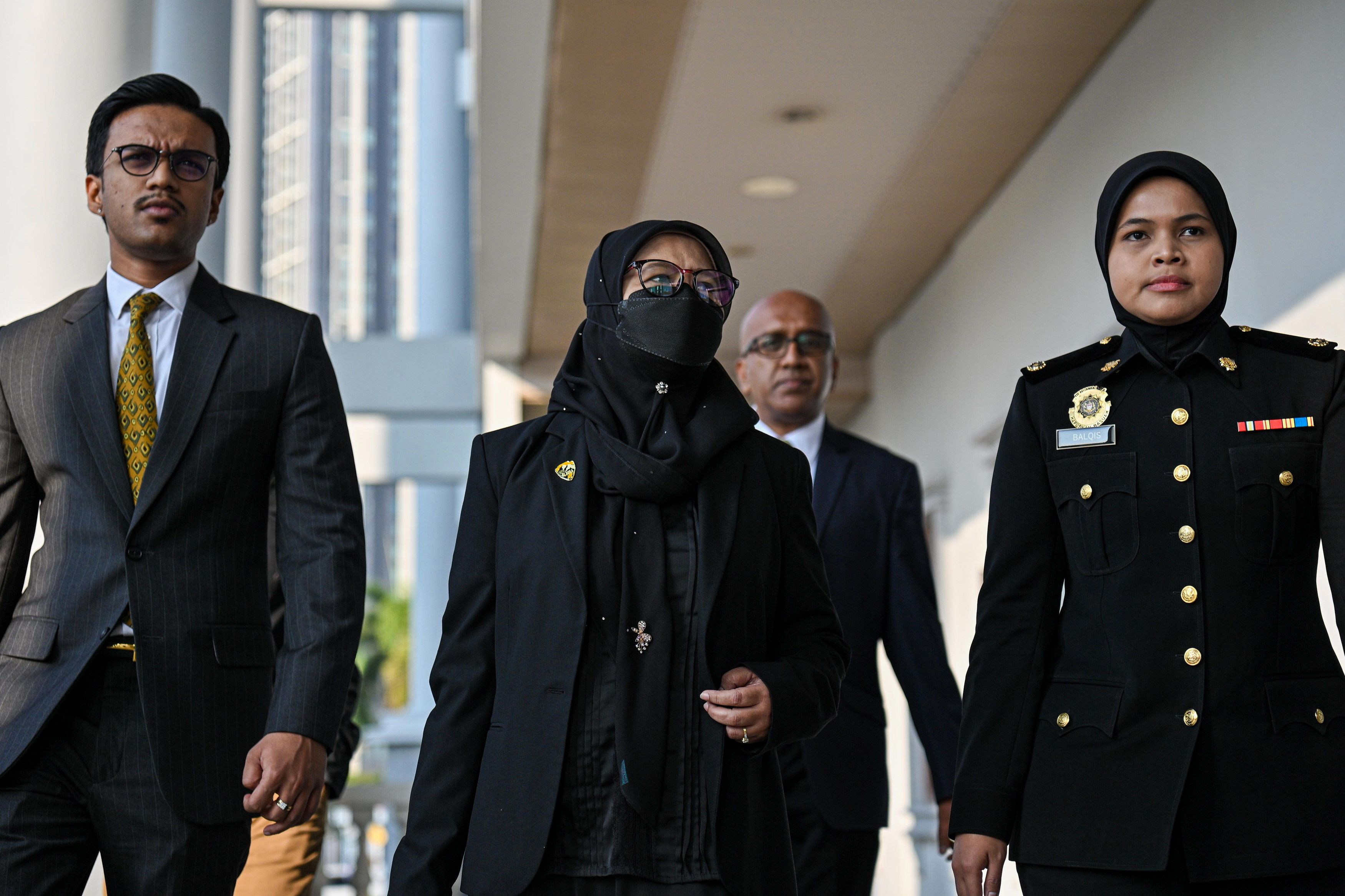 Timbalan ketua pengarah JAS didakwa lagi, terima suapan baik pulih rumah