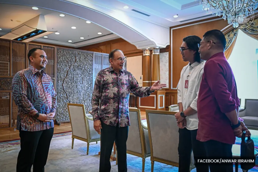 Malaysia steps up efforts to bring home stranded crew from Hamriyah port