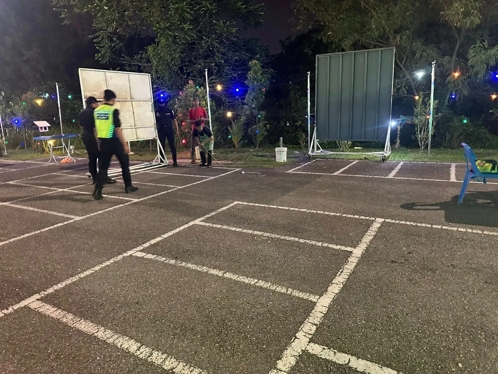 பொது இடங்களில் ஆக்கிரமிப்பு: சிப்பாங் நகராண்மைக் கழகம் சோதனை - பொருட்கள் பறிமுதல்