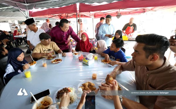 Rumah terbuka skala kecil di Kajang dekati rakyat lebih berkesan