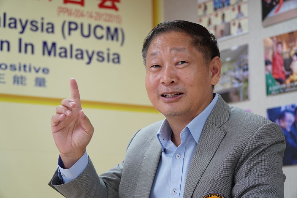 《大马三十年》记录漂泊与扎根   李中平献母“迟到的人生汇报”