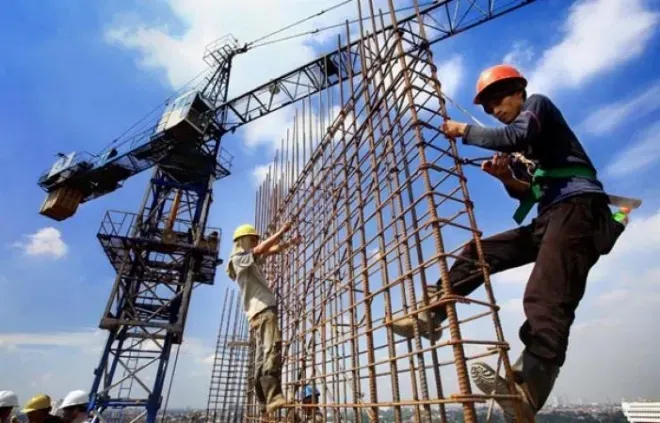 கிள்ளான் பள்ளத்தாக்கில் வேலை இழப்பு அதிகரிப்பு: முதலீட்டு நிறுவனங்களின் மறுசீரமைப்பே காரணம் என பாப்பாராய்டு விளக்கம்