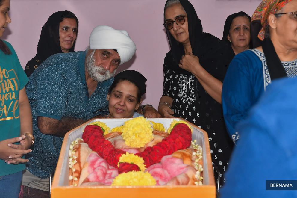 Karam Singh remembered as firm father who emphasised language mastery
