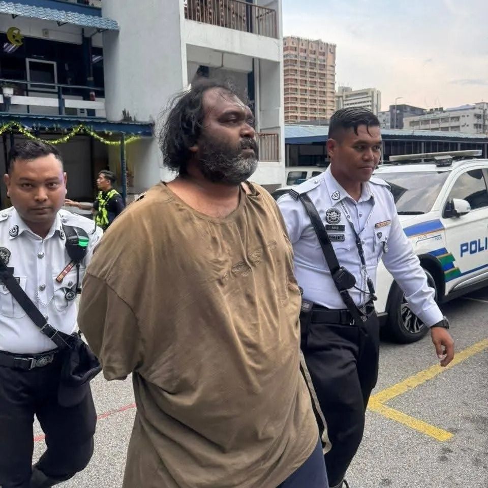 Dakwa sakit 'sihir', inspektor berdepan lapan pertuduhan cubaan membunuh