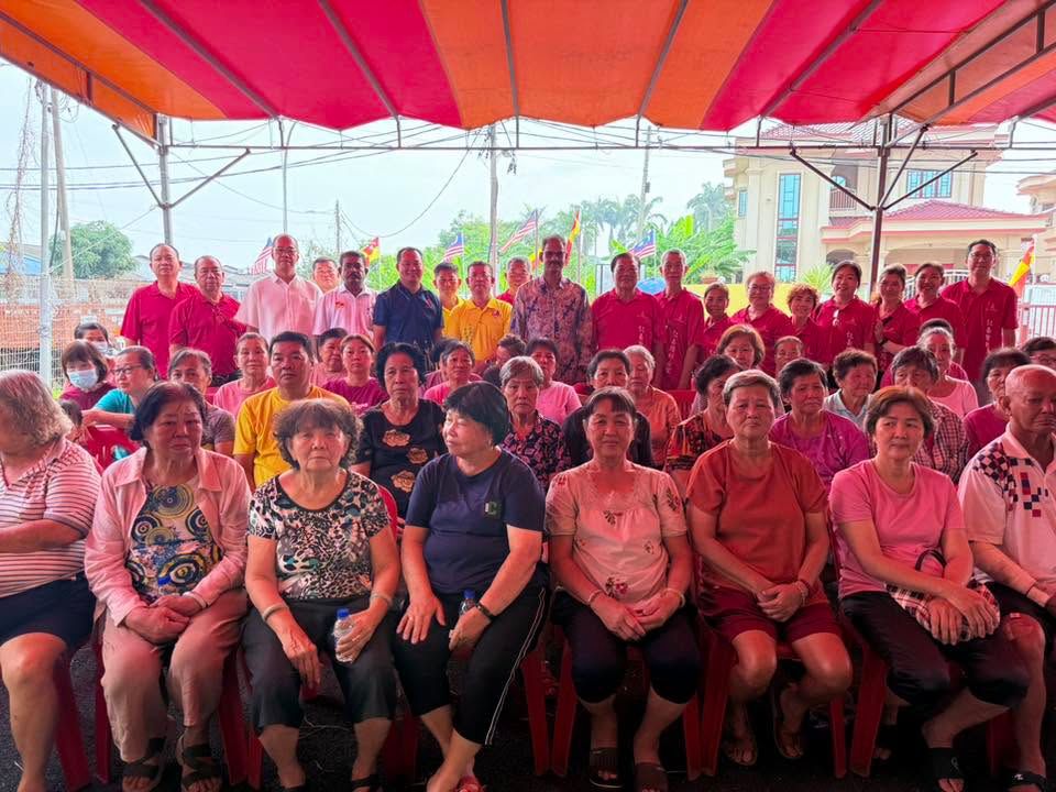 Program prihatin ringankan bebas kos sara hidup, 200 penduduk terima bantuan 