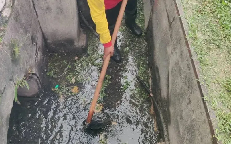 MBPJ bersih longkang di kawasan ‘hotspot’ banjir