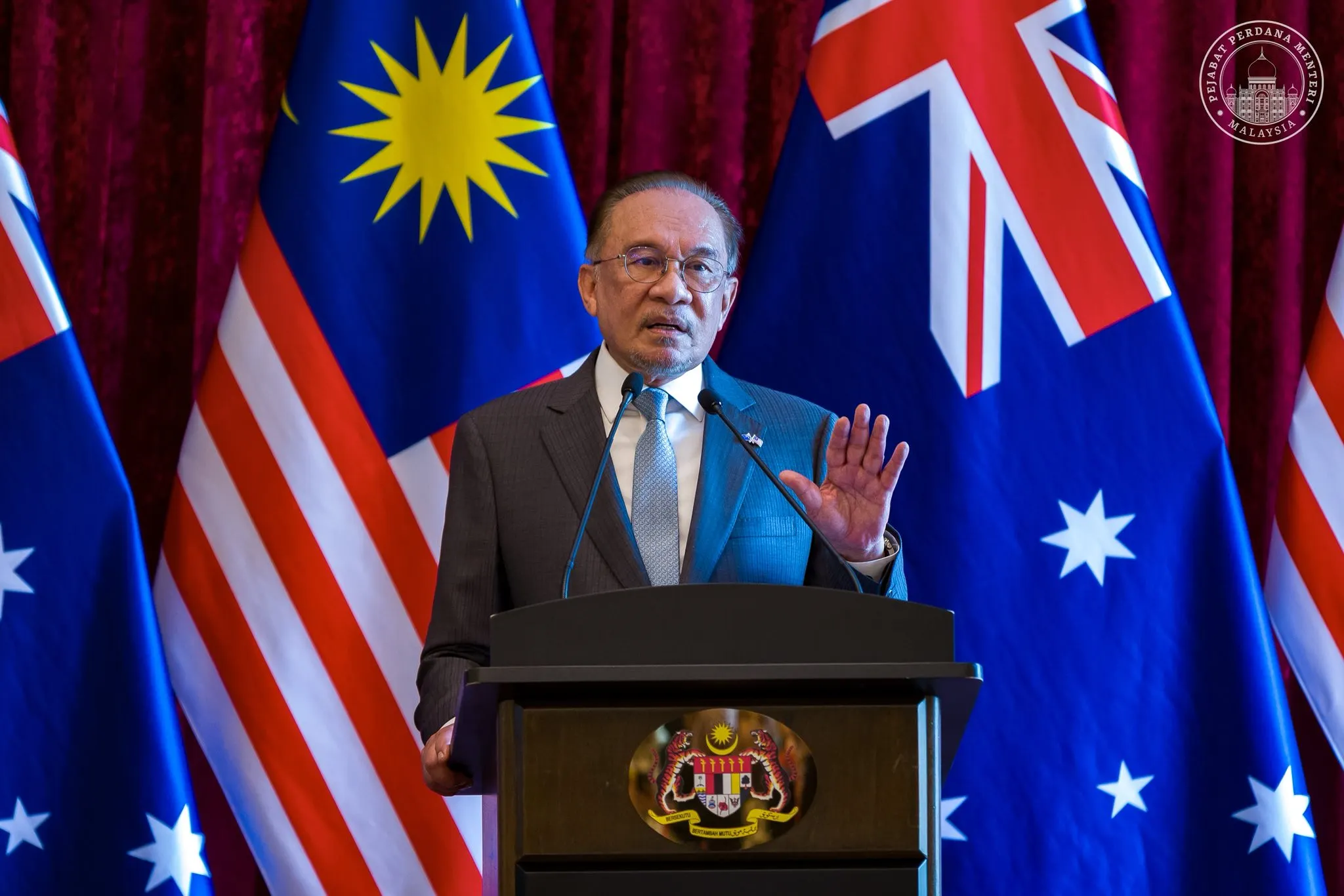 安华：大马奉行平衡外交政策  以国家利益和区域稳定为优先