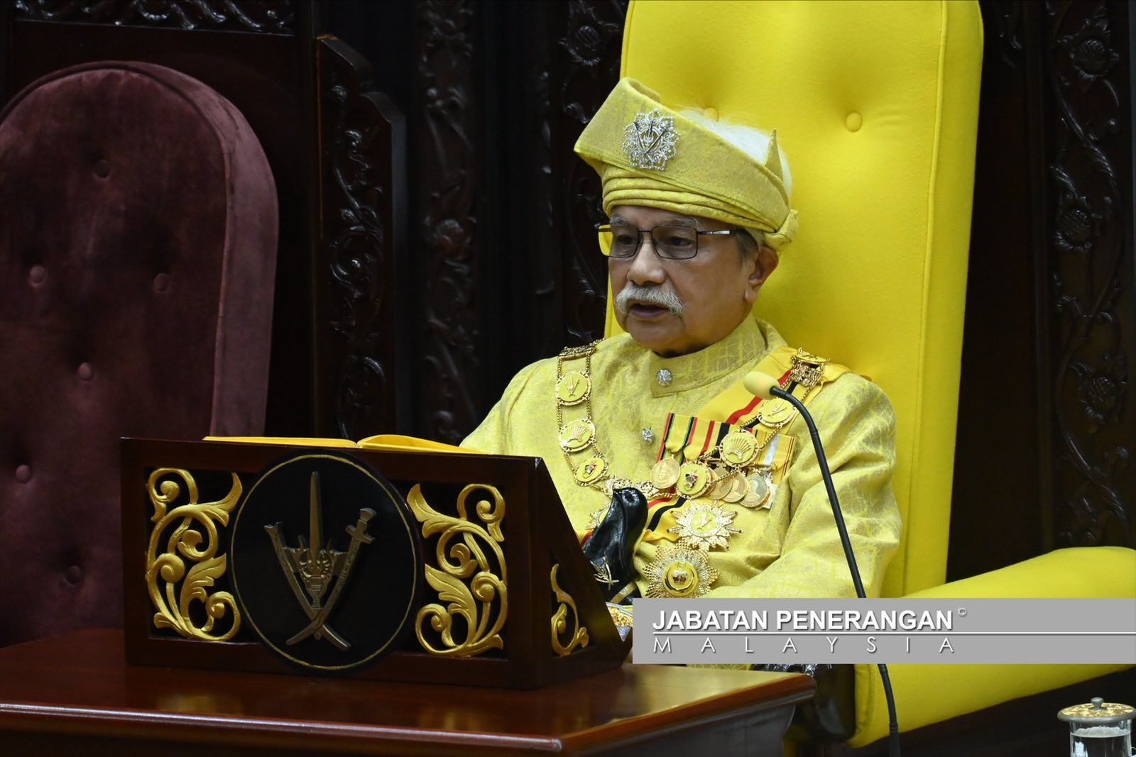 四酋长缺席无损议会合法性  森统治者：州务须如常运作