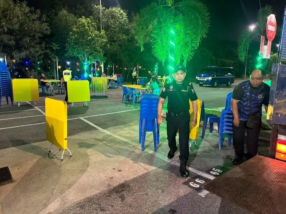 霸占公共区域做生意 雪邦市会开4罚单和充公