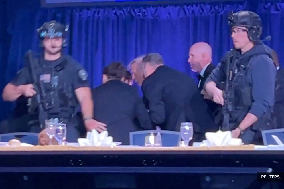 Trump safe after shooting at White House Correspondents' Dinner