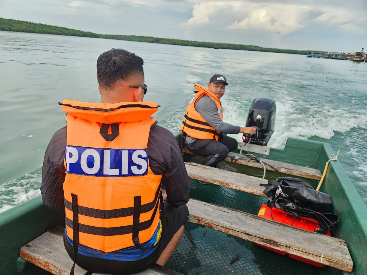 警方加强吉胆岛海域巡逻  打击走私与提升沿海安全