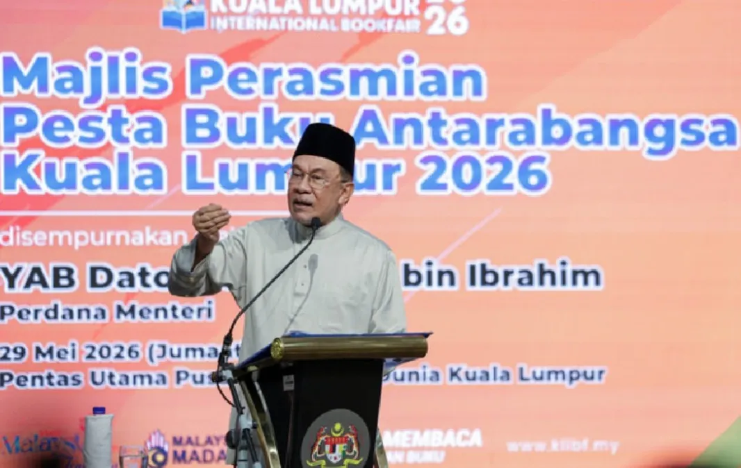 Baucar buku RM100 diteruskan untuk pelajar menengah, IPTA - PM