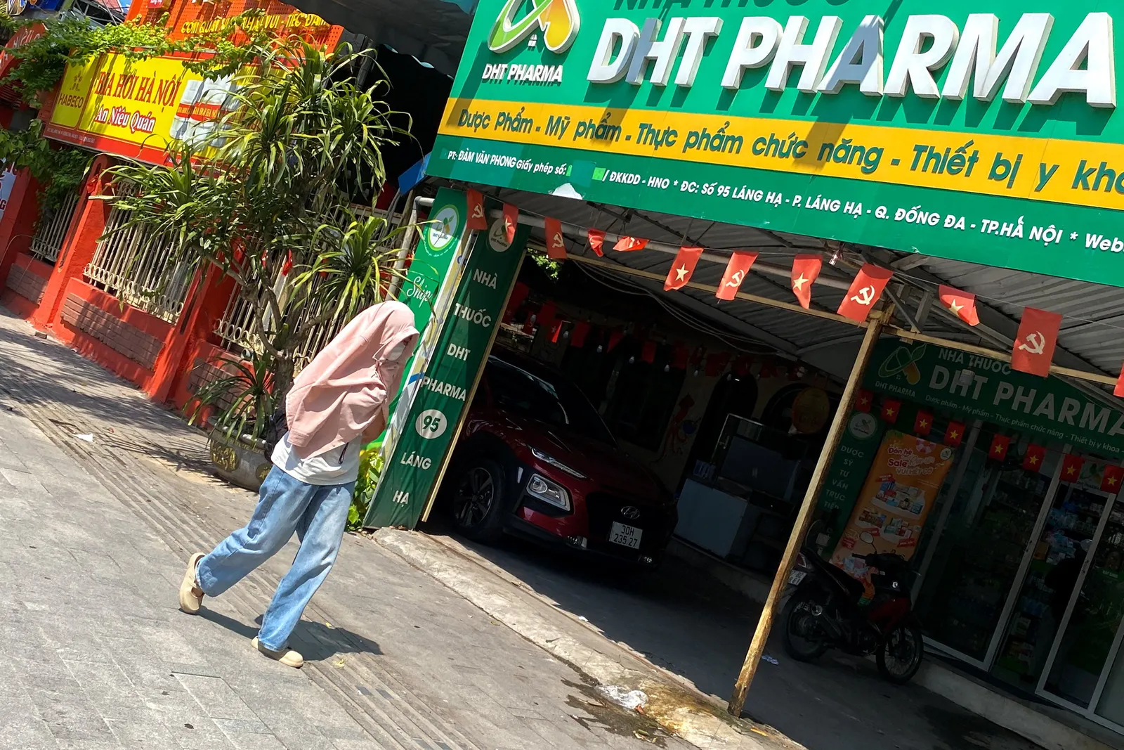 Heatwave strain on Vietnam power grid could worsen, industry ministry says