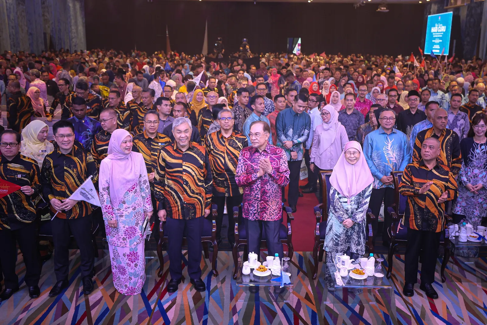 Govt may increase MOE allocation from time to time, says Anwar