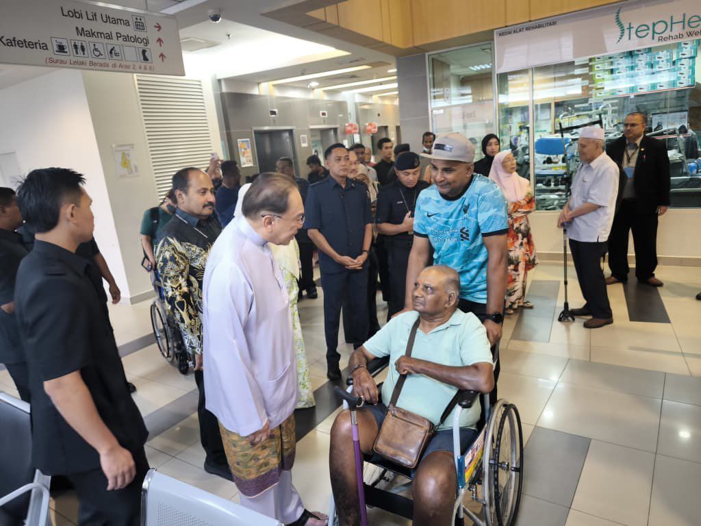 PM tinjau operasi HKL, santuni pesakit dan petugas kesihatan