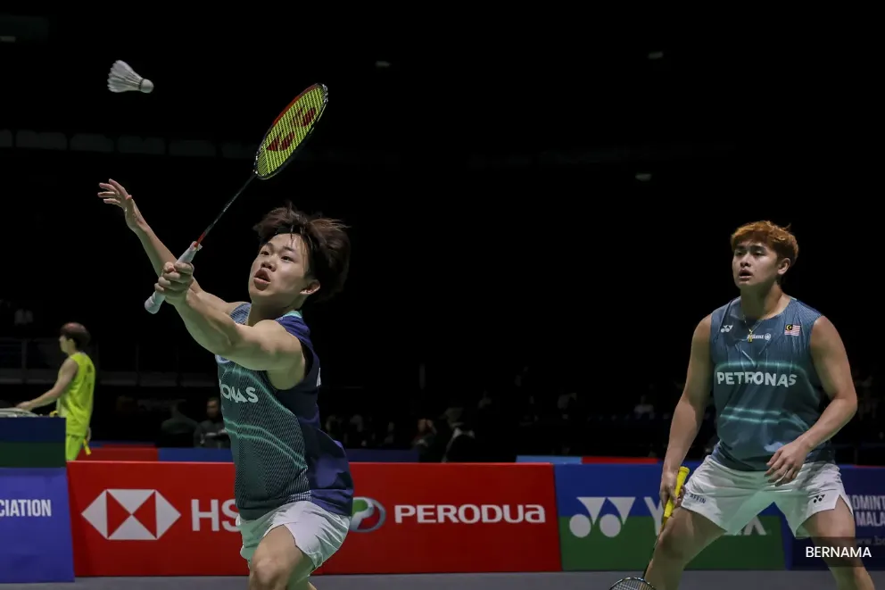 Khai Xing-Aaron spring major upset to lead Malaysia’s charge at Singapore Open
