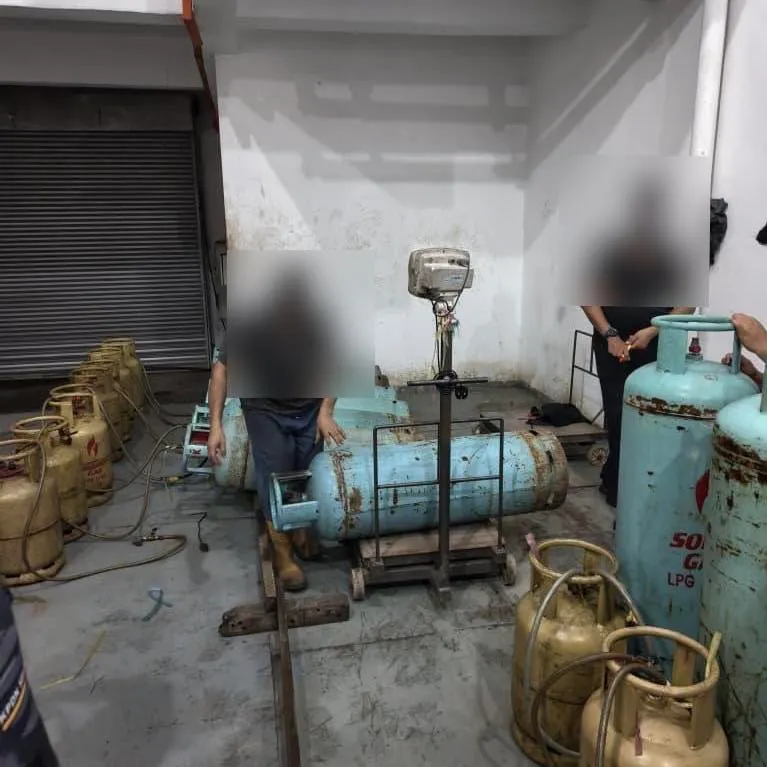 Kegiatan pindah gas LPG secara haram di Klang tumpas