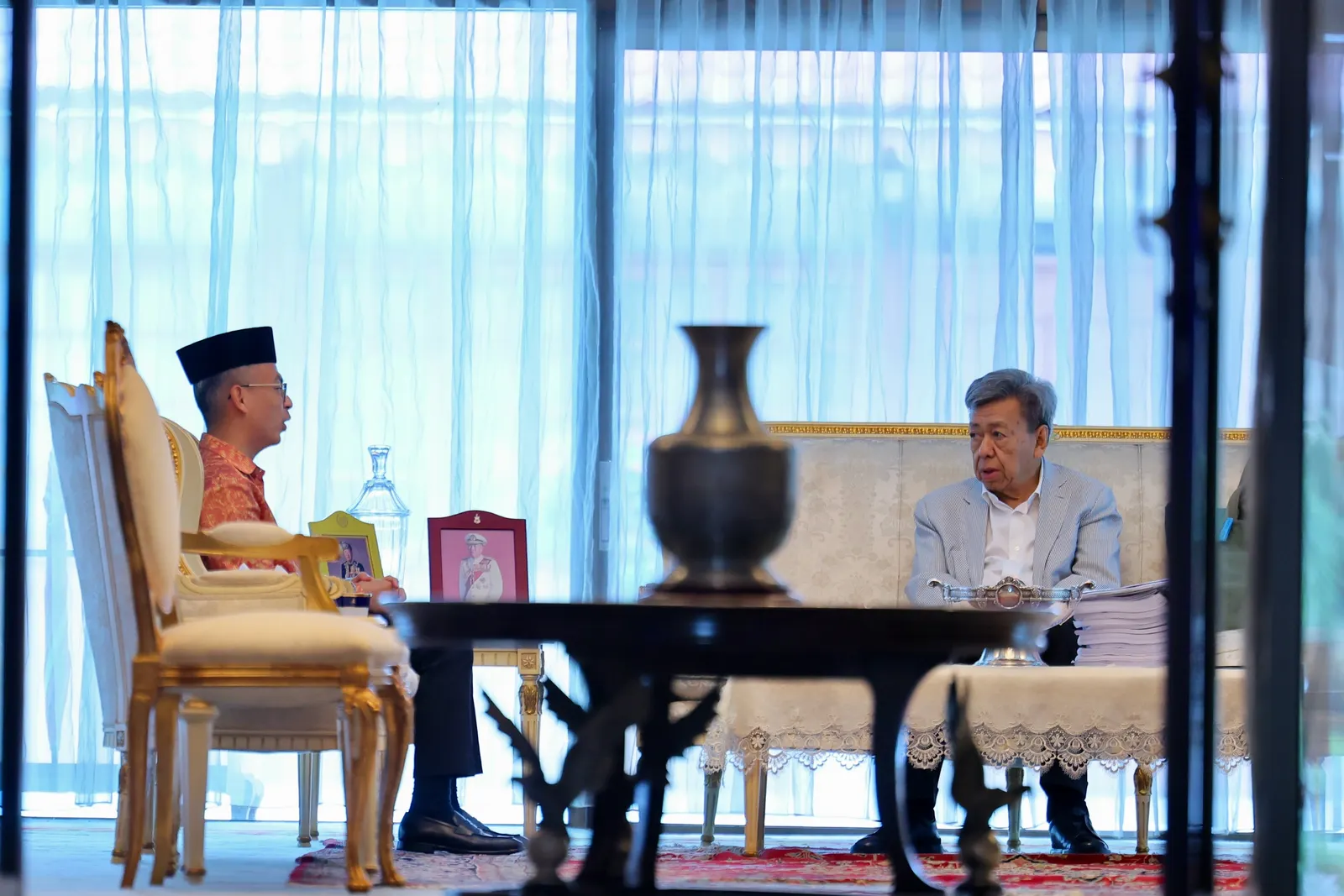 SKMM kenal pasti 15,296 akaun palsu guna nama kerabat diraja