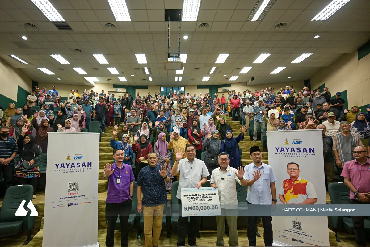 Dusun Tua flood victims receive RM60,000 aid from Yayasan MBI