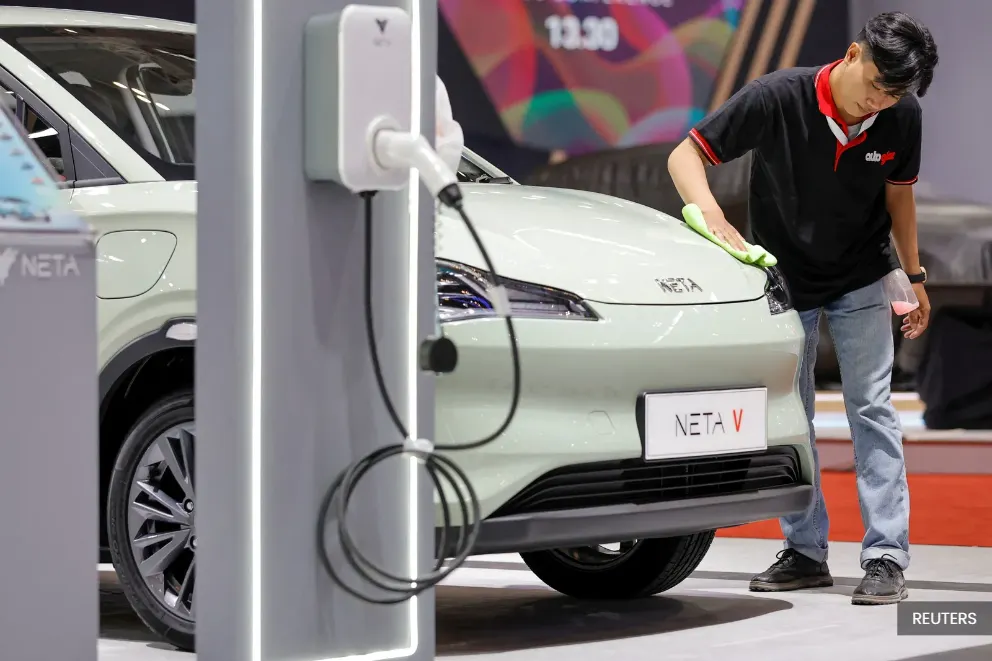 Indonesia plans new EV incentives to boost growth, cut fuel use