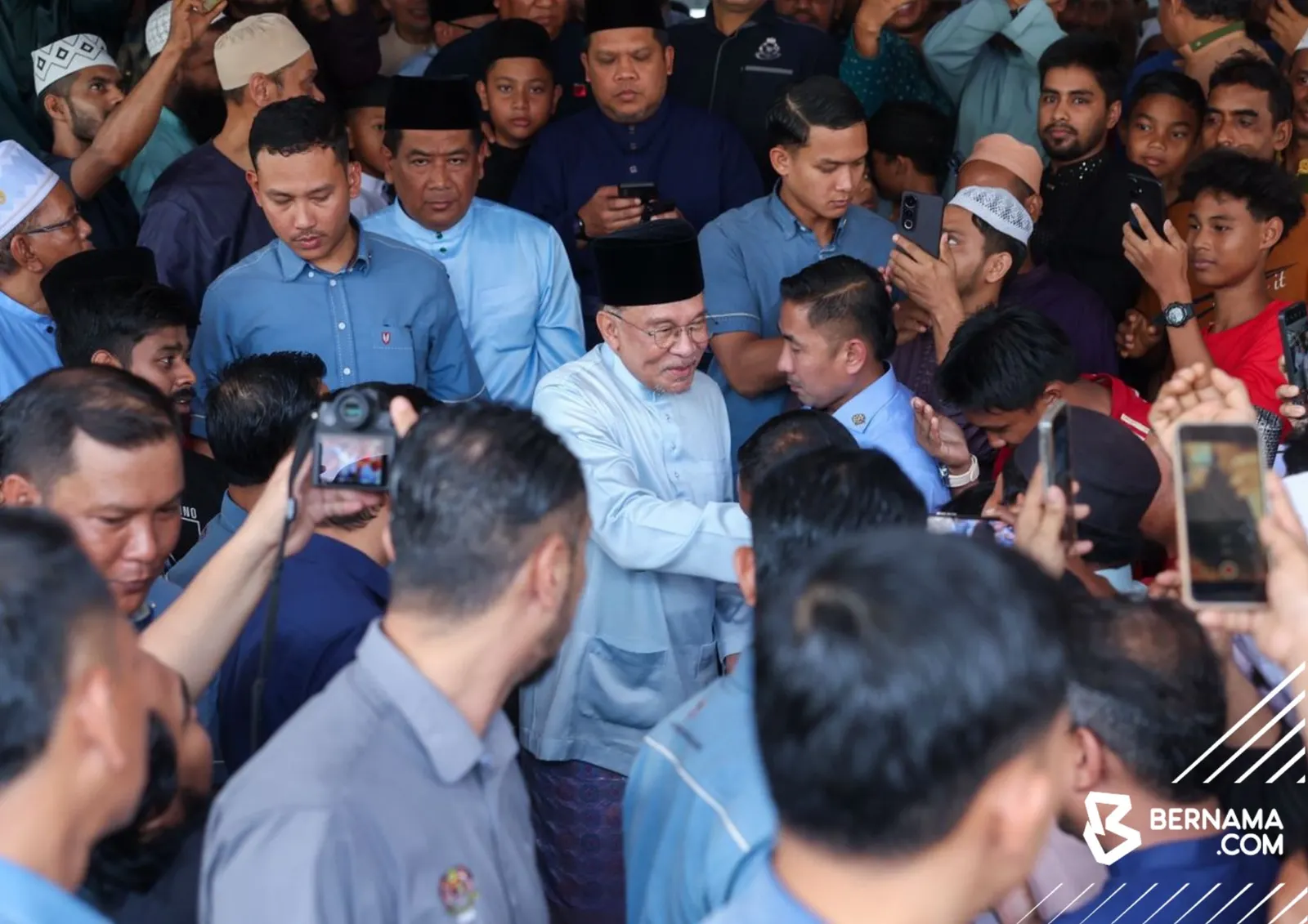 PM hubungi rakan sejawat, tekan Israel bebaskan  rakyat Malaysia