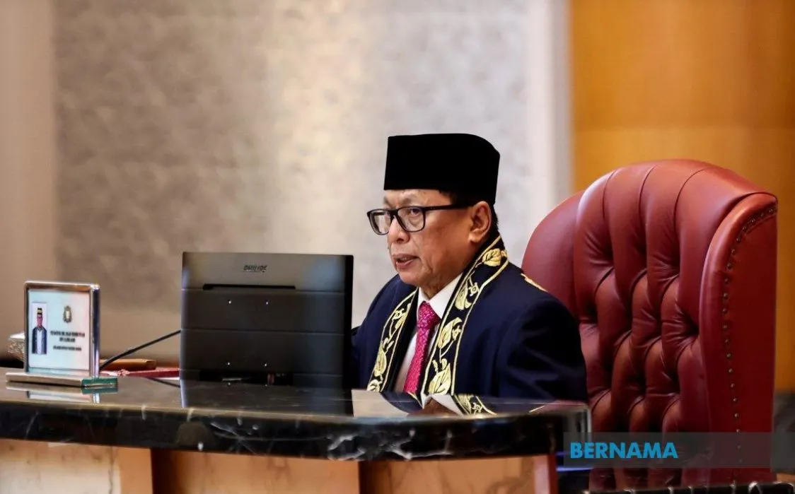 DUN Johor bubar: Speaker serah notis rasmi kepada SPR