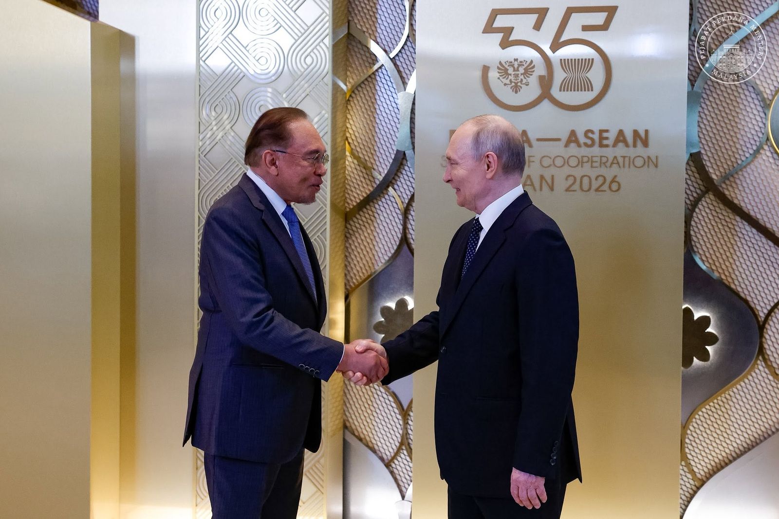 Rusia jamin bekalan petrol, minyak dan gas kepada Malaysia untuk jangka panjang - PM