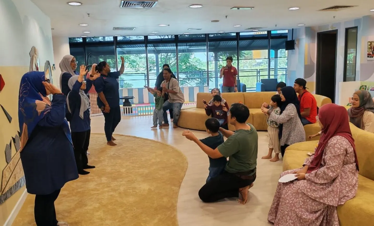 12 kanak-kanak istimewa sertai program terapi i-Wheel