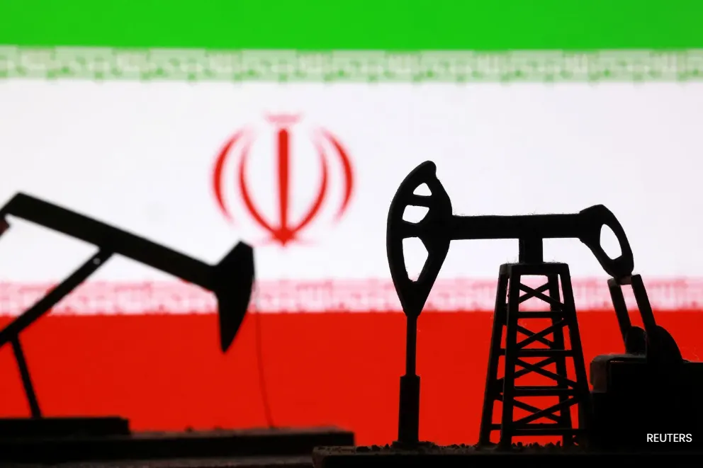 Iranian oil slips to discount on poor Chinese demand despite tighter supply