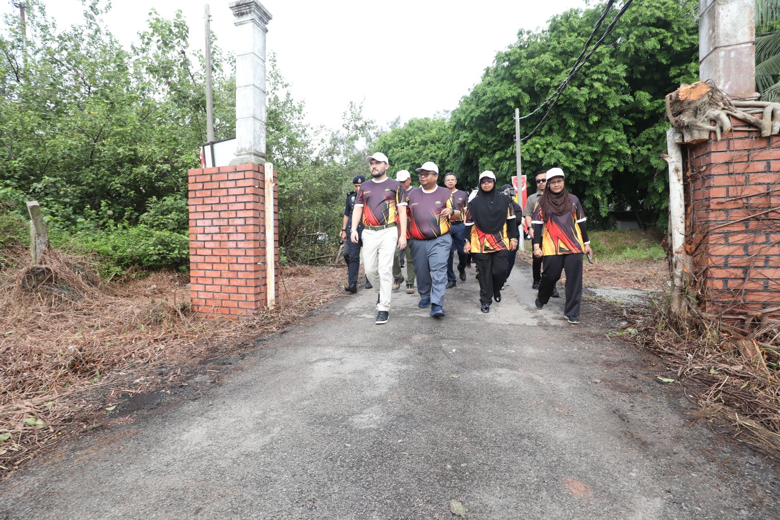 Sepang locals hail RMS visit, hope infrastructure projects go well