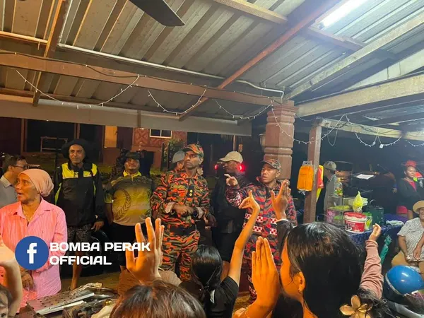 Kepala air Ulu Geruntum: 20 mangsa termasuk bayi, ibu mengandung dipindahkan ke PPS