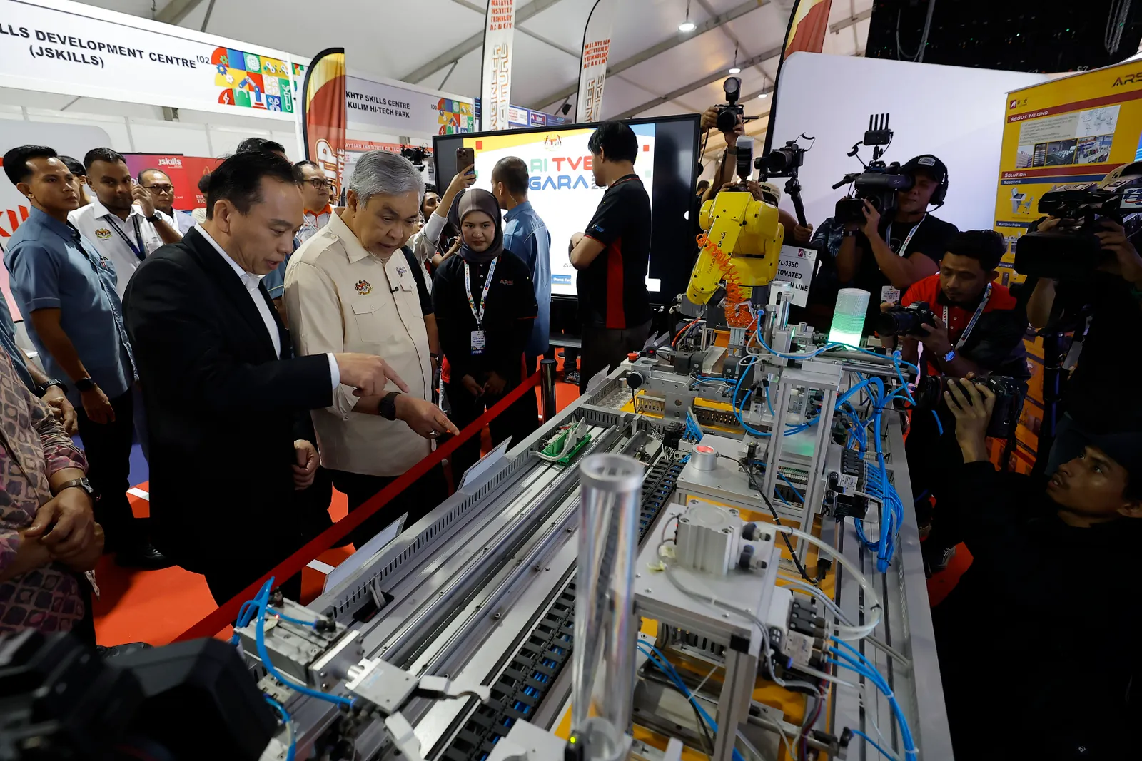 Kerajaan sasar 650,000 pelajar ikuti program TVET tahun ini