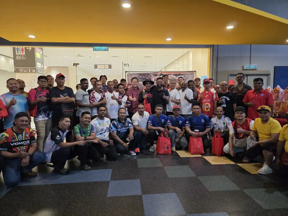 Program bowling Hari Bapa Kota Kemuning erat hubungan keluarga