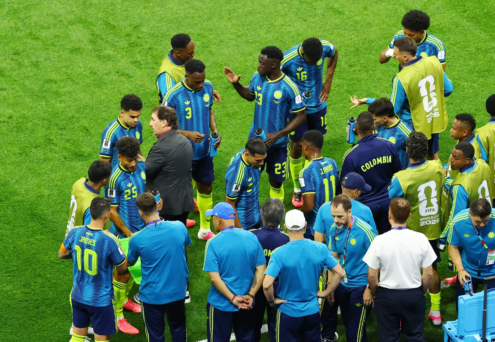 Fans boo hydration breaks during World Cup matches in US, Canada