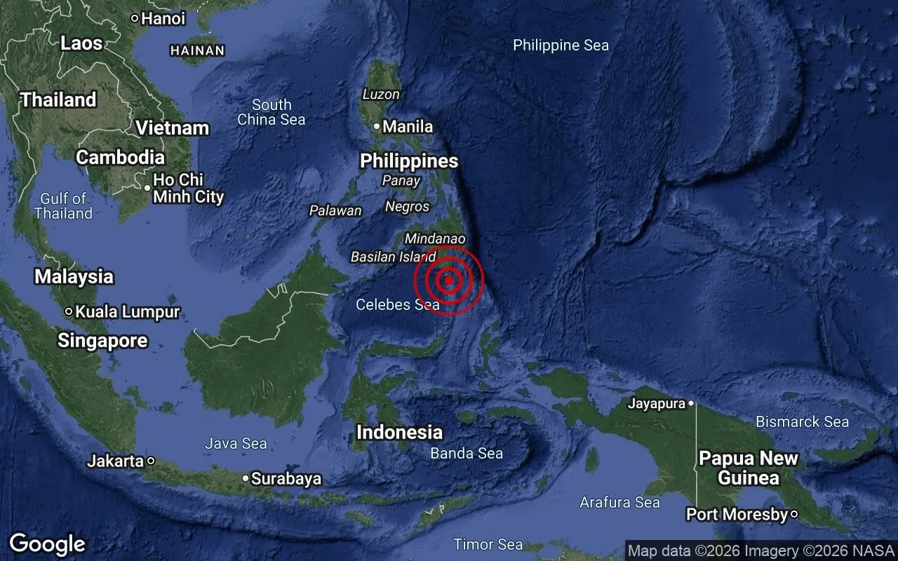 At least five killed in Philippine strong earthquake, tsunami waves up to 1.4m 