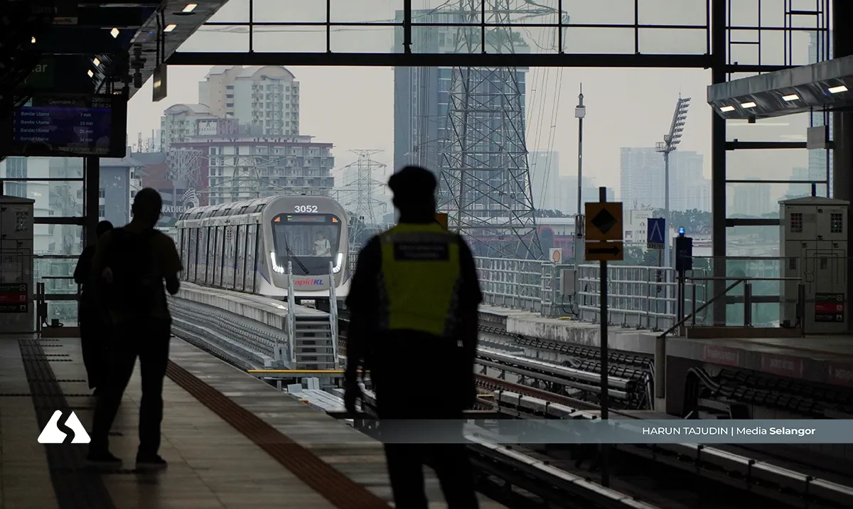 MBDK to build pedestrian walkways, install street lighting around LRT3 stations for passenger safety