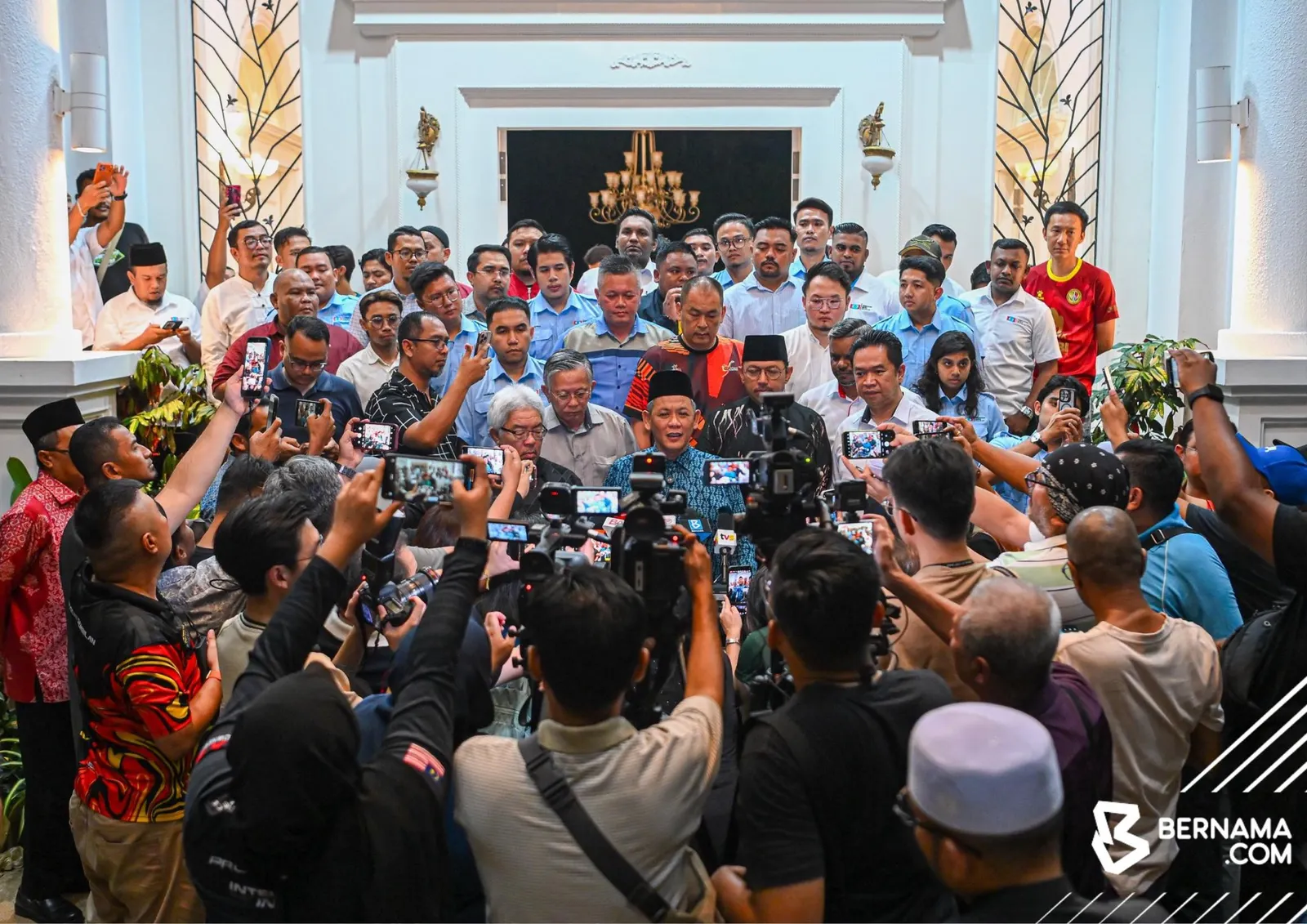 Negeri Sembilan bubar DUN esok, sedia hadapi PRN