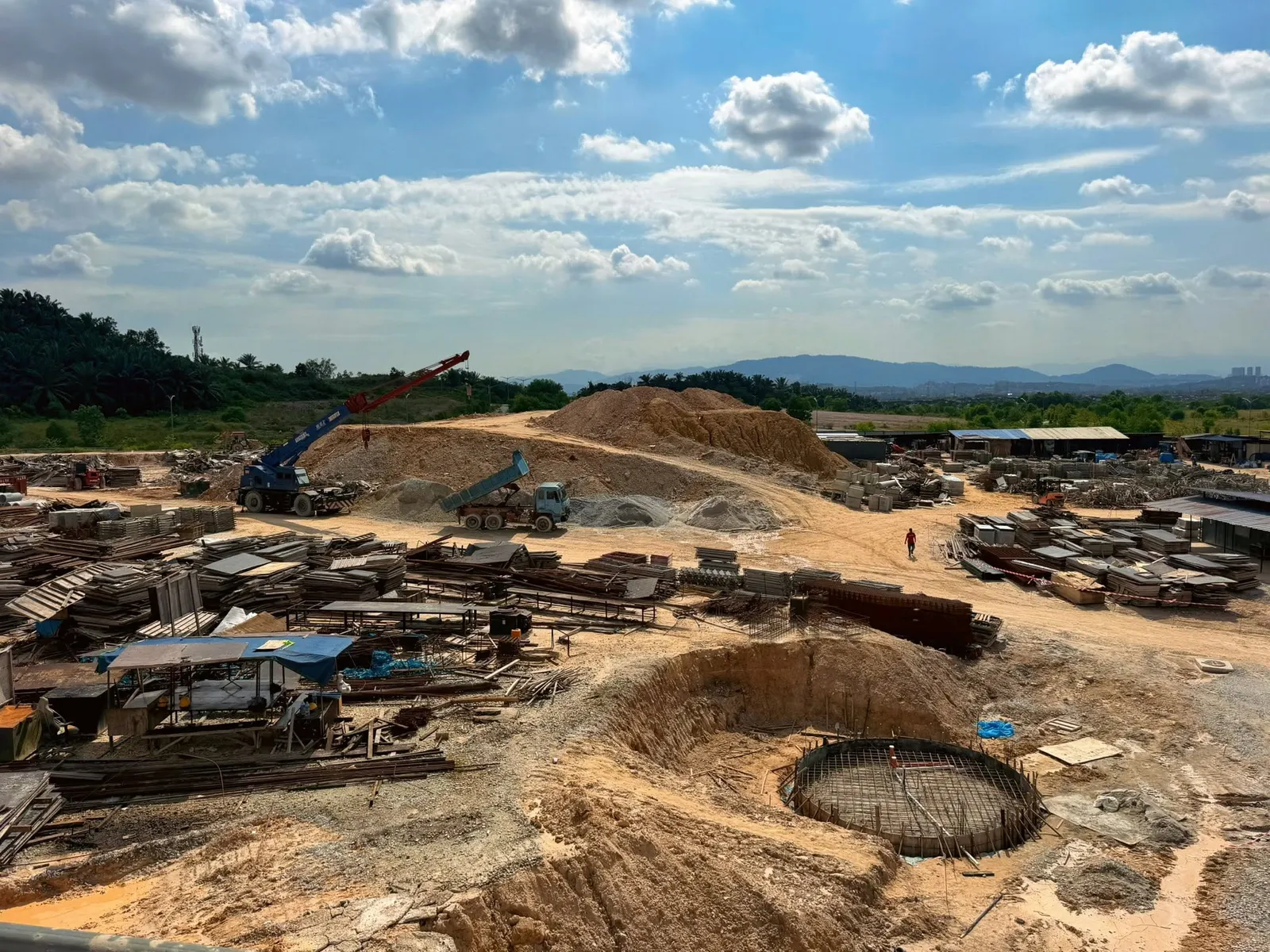 隆中华艾美娜分校工程完成70%   林景清：缺800万建校资金吁社会助力