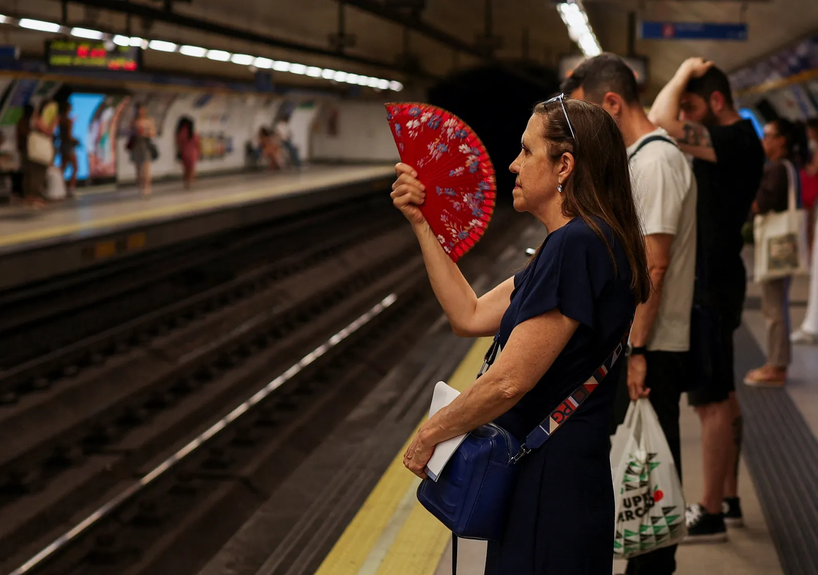 Temperatures to exceed 40ºC in European heatwave as three die in France