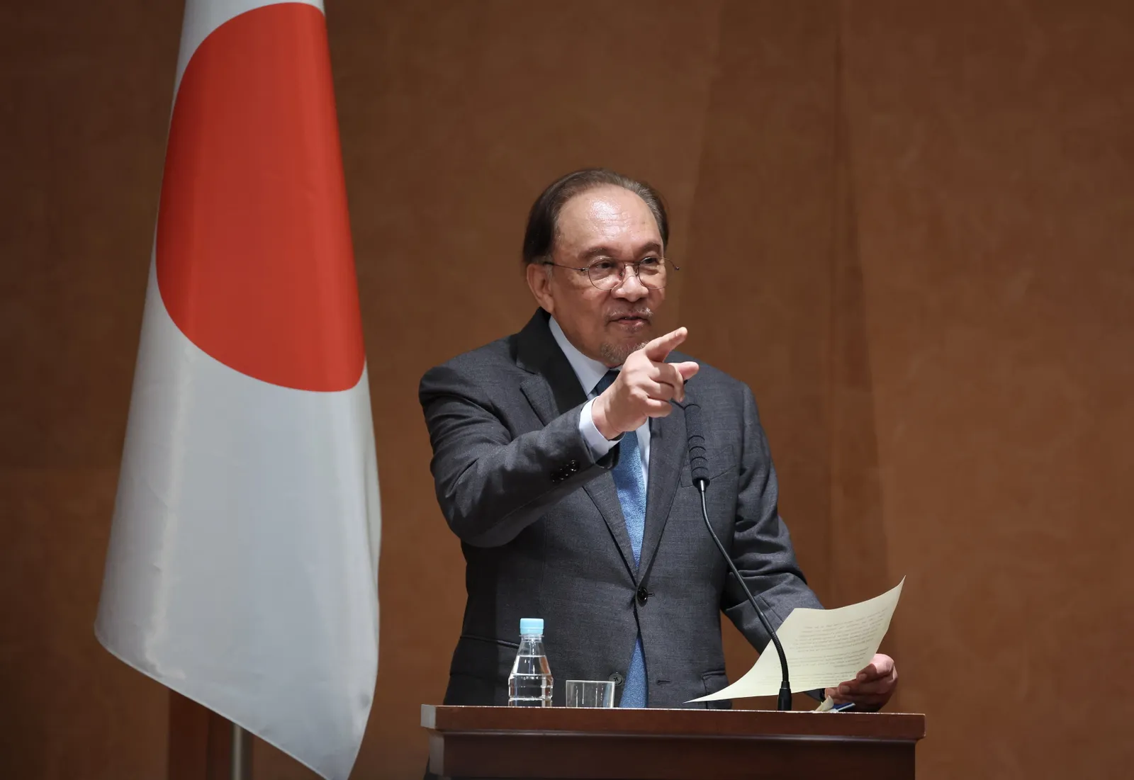 安华:未来在跨学科知识 AI发展须扎根道德与人性