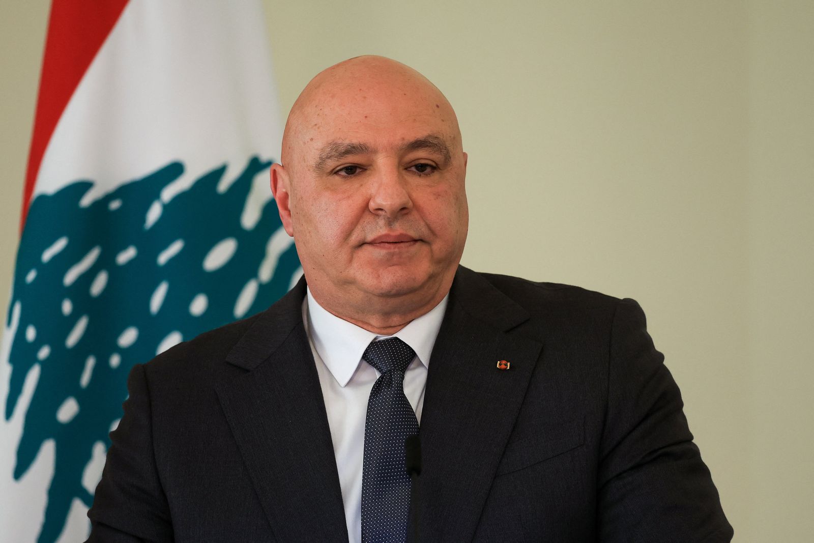 Lebanese president appeals to Israel to pursue talks, not war