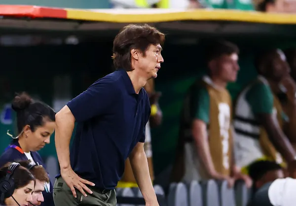 Hong Myung-bo quits as South Korea coach after World Cup exit