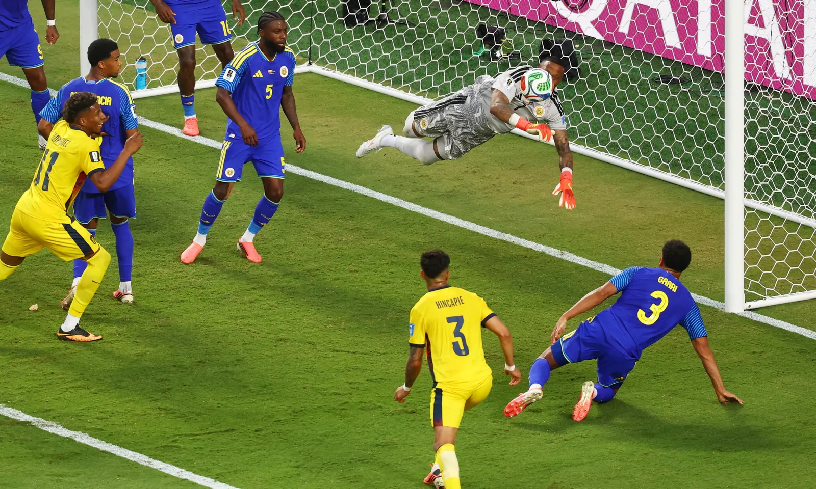 Curaçao hold Ecuador to goalless draw, earn first World Cup point
