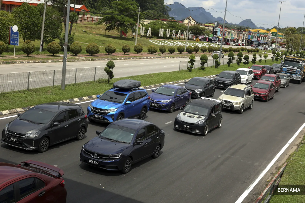PLUS expects nearly 2.2 mln vehicles daily from tomorrow to Sunday