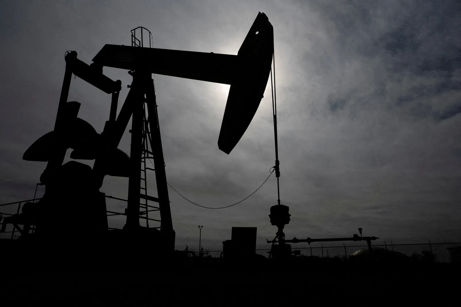 Oil drops to fresh three-month low as markets weigh US-Iran peace deal