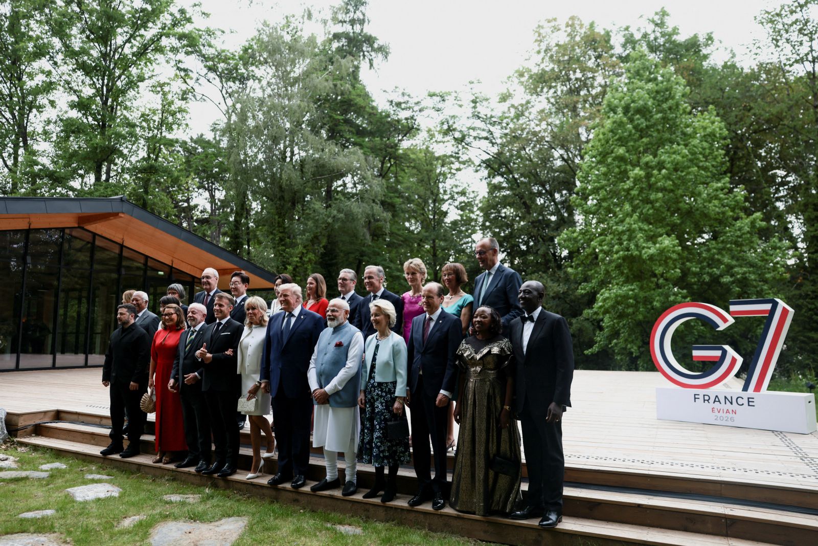 G7 leaders discuss ‘trusted partners’ access to cutting-edge US AI models